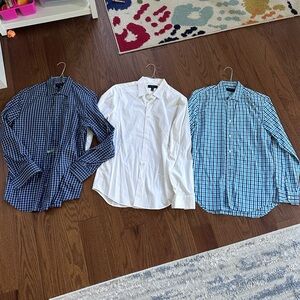 Bundle of 3 Banana Republic dress shirts